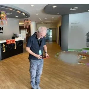 feng shui master malaysia 马来西亚风水师 dr cheng office feng shui master KL business feng shui service MNC healthcare company